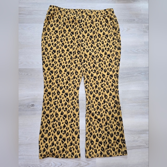 Iman Global Chic Secret Smooth Pull-On Bootcut Pant Leopard Size 2X NWT - Picture 6 of 7